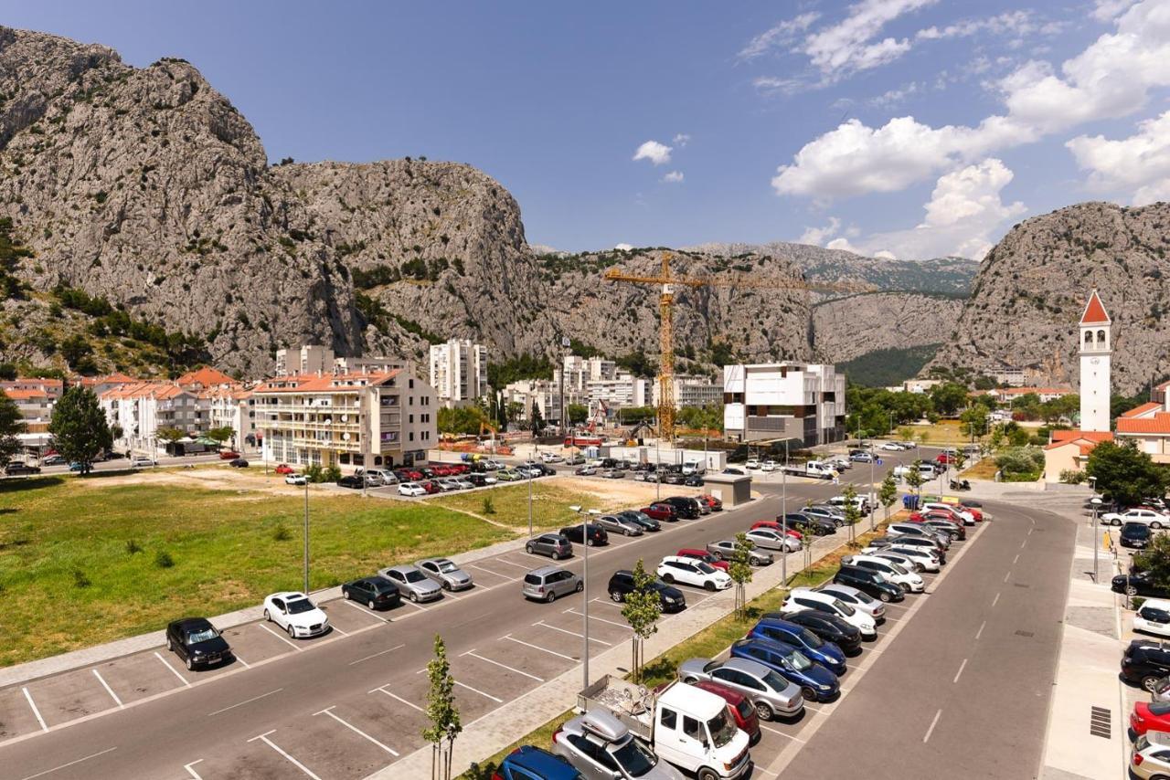 'n Grey * Omiš